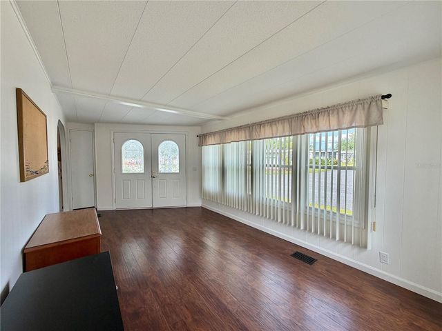 115 BOUGAINVILLEA DRIVE, Leesburg, FL 34748