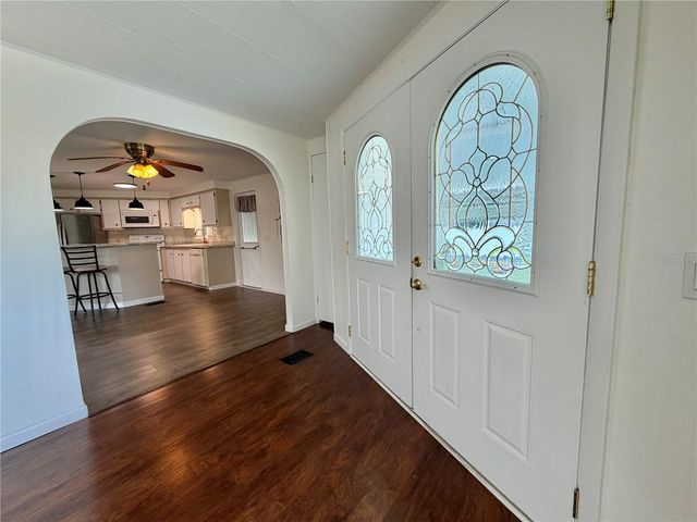 115 BOUGAINVILLEA DRIVE, Leesburg, FL 34748