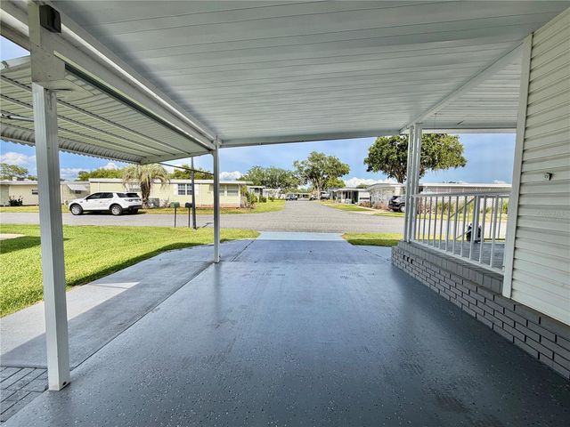 115 BOUGAINVILLEA DRIVE, Leesburg, FL 34748