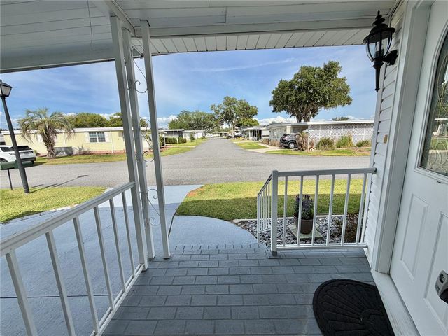 115 BOUGAINVILLEA DRIVE, Leesburg, FL 34748