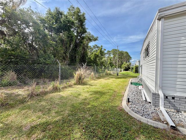 115 BOUGAINVILLEA DRIVE, Leesburg, FL 34748