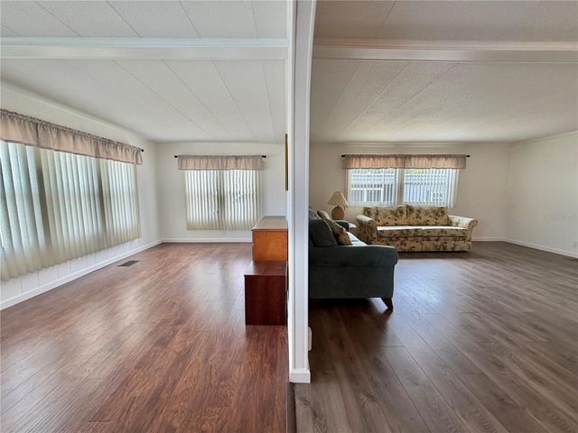115 BOUGAINVILLEA DRIVE, Leesburg, FL 34748