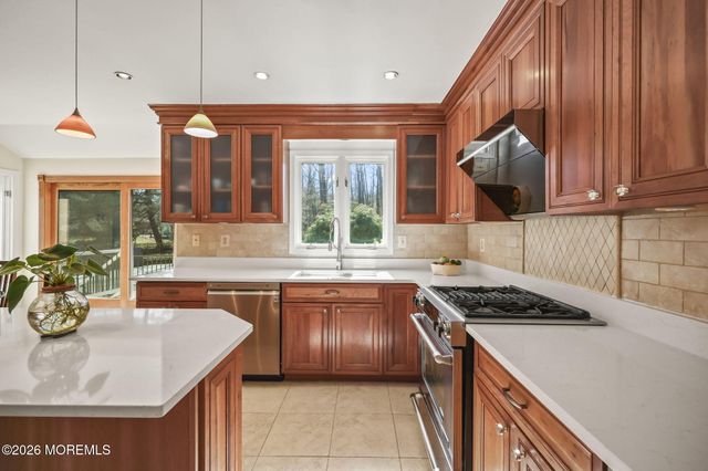 3 Windswept Road, Holmdel, NJ 07733