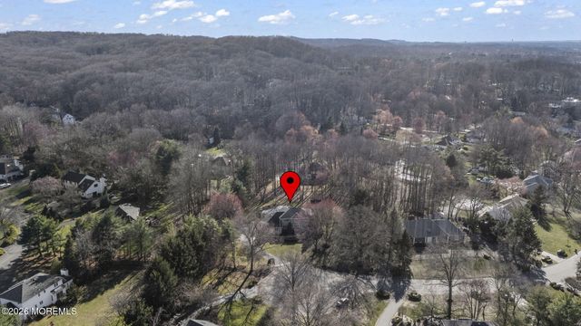 3 Windswept Road, Holmdel, NJ 07733