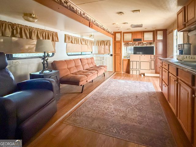 127 Rocky Lane, Cleveland, GA 30528