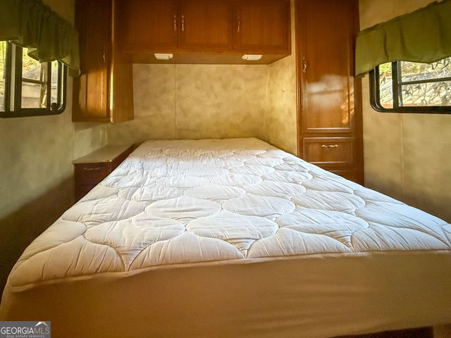 127 Rocky Lane, Cleveland, GA 30528