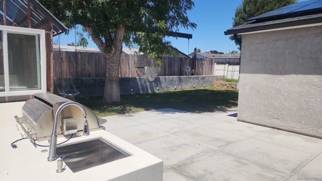 8606 Gold Coast, San Diego, CA 92126