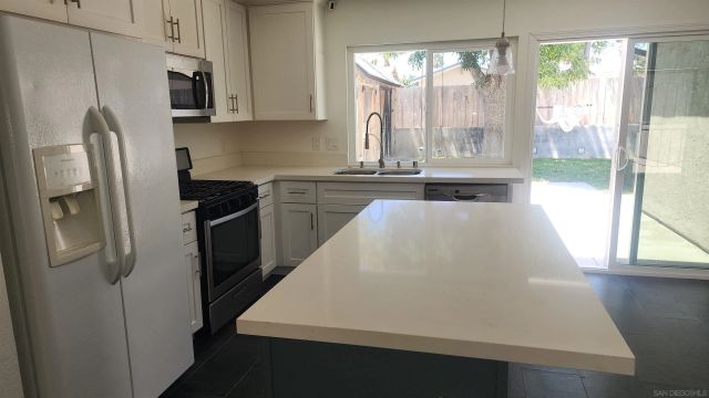8606 Gold Coast, San Diego, CA 92126