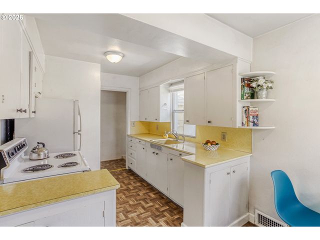 3333 Ne 80th Ave, Portland, OR 97213