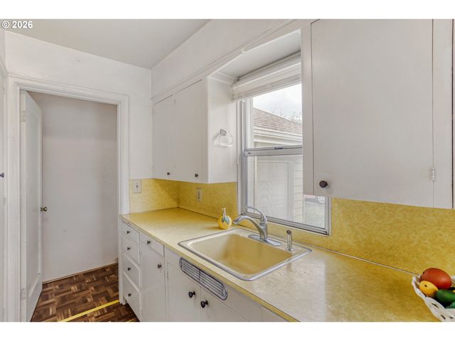 3333 Ne 80th Ave, Portland, OR 97213