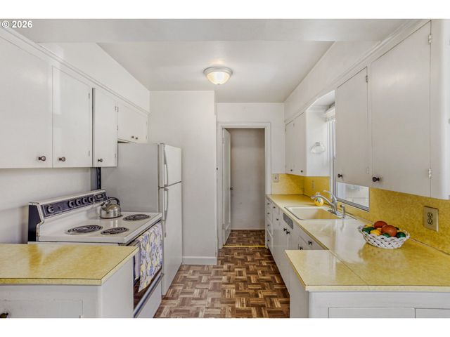 3333 Ne 80th Ave, Portland, OR 97213