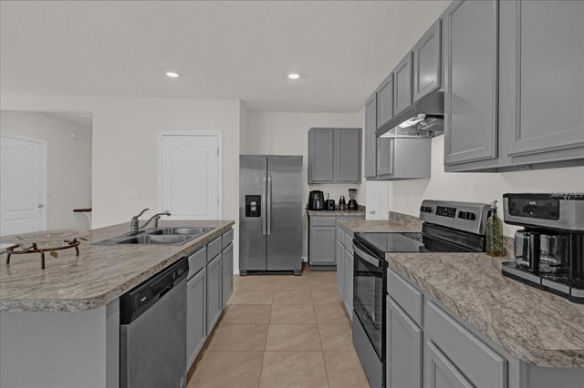 1444 BERRY LANE, Davenport, FL 33837