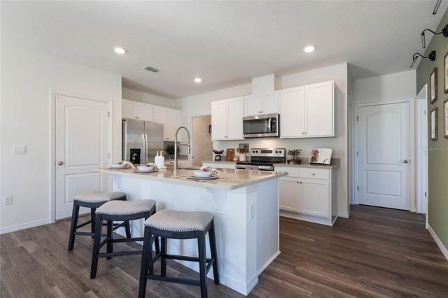 5012 OAKS RIVER, Davenport, FL 33896