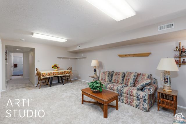 1014 E 5750 S, South Ogden, UT 84405