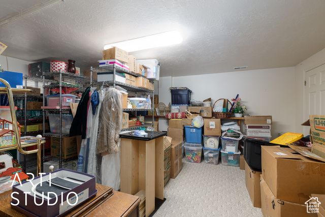 1014 E 5750 S, South Ogden, UT 84405