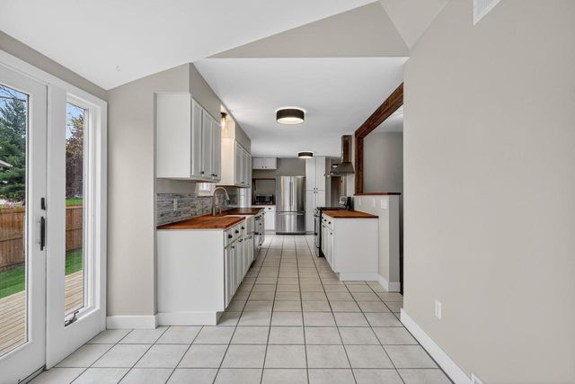206 4th Street, Belleville, WI 53508