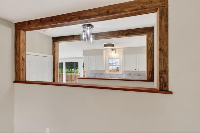 206 4th Street, Belleville, WI 53508