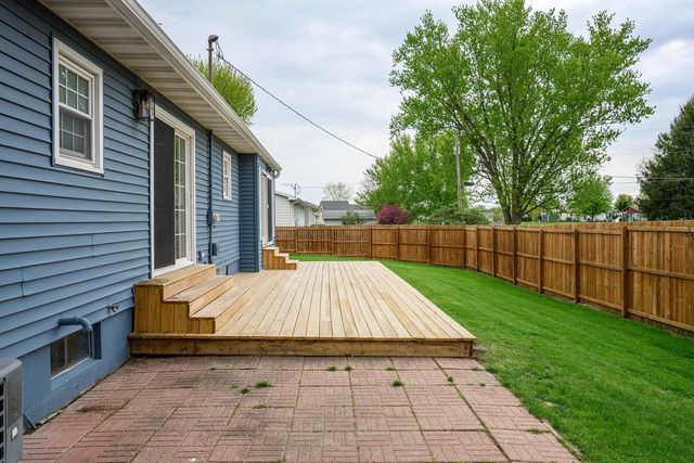 206 4th Street, Belleville, WI 53508