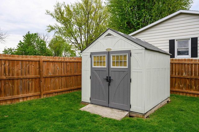206 4th Street, Belleville, WI 53508