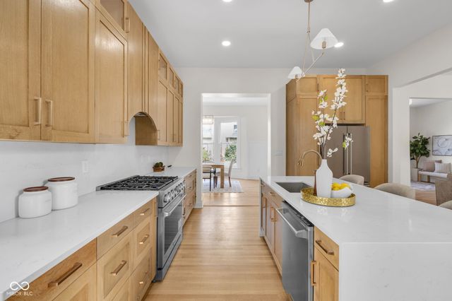 2030 N Alabama Street, Indianapolis, IN 46202