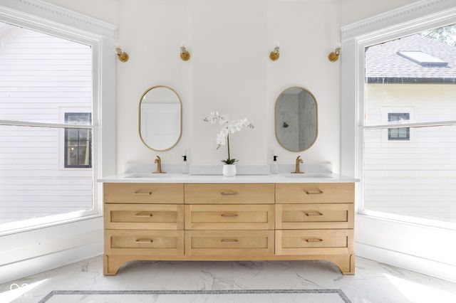 2030 N Alabama Street, Indianapolis, IN 46202