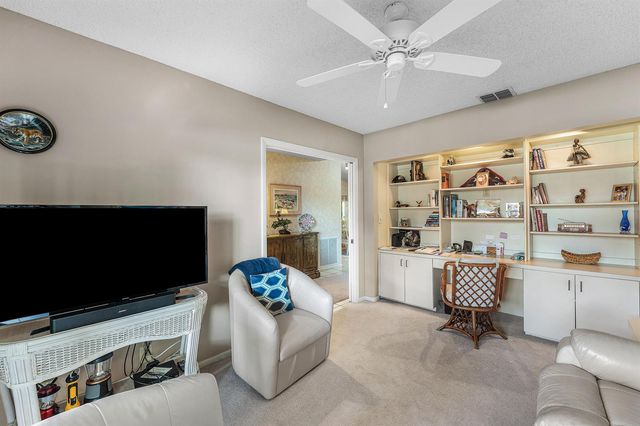 7852 Cloverfield Circle, Boca Raton, FL 33433