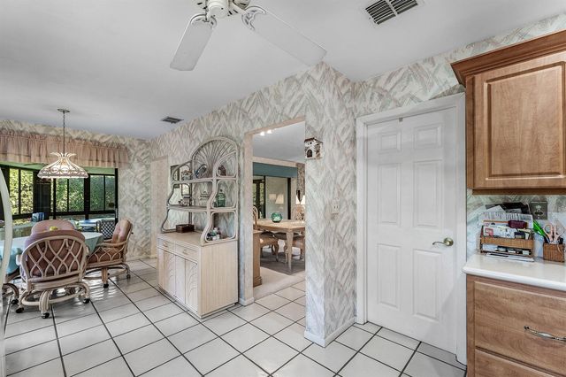 7852 Cloverfield Circle, Boca Raton, FL 33433