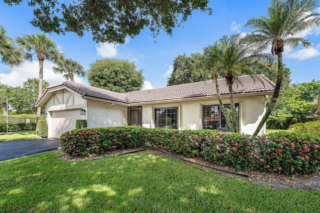 7852 Cloverfield Circle, Boca Raton, FL 33433
