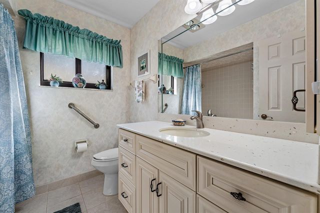 7852 Cloverfield Circle, Boca Raton, FL 33433
