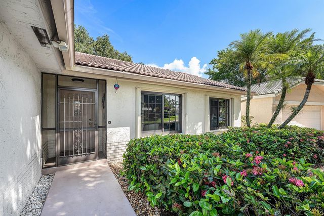 7852 Cloverfield Circle, Boca Raton, FL 33433