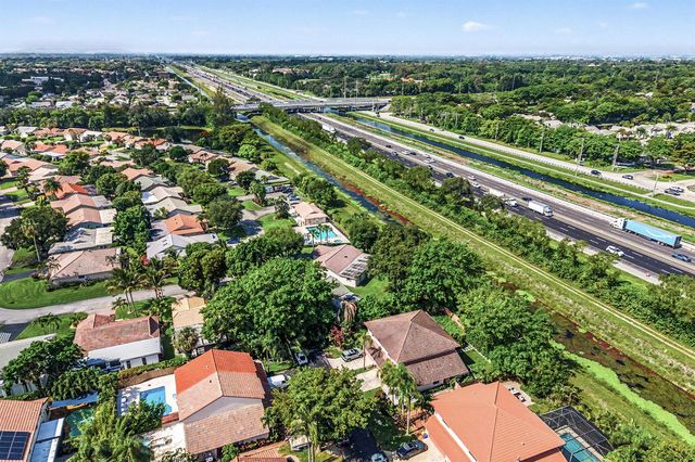 7852 Cloverfield Circle, Boca Raton, FL 33433