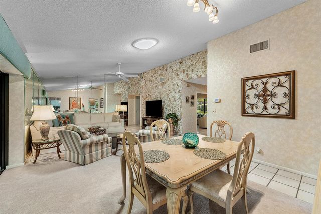 7852 Cloverfield Circle, Boca Raton, FL 33433