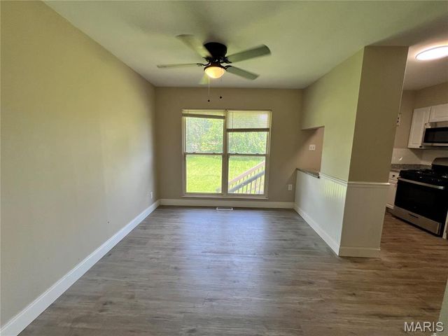 1333 Columbus Drive, St Louis, MO 63138