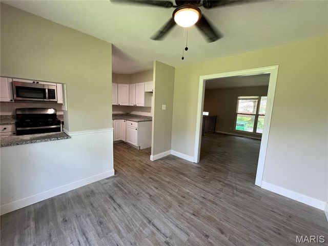 1333 Columbus Drive, St Louis, MO 63138