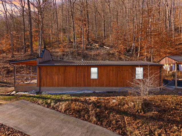 414 Upper Cane Creek Road, Stanton, KY 40380