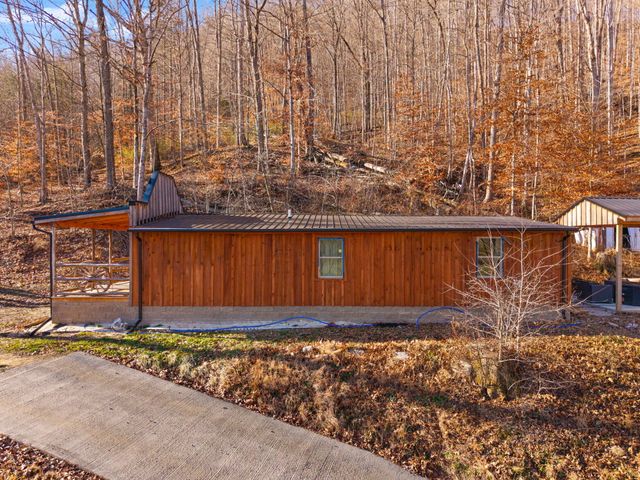 414 Upper Cane Creek Road, Stanton, KY 40380