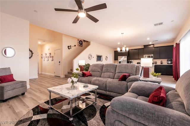 1642 Dire Wolf Avenue, North Las Vegas, NV 89084