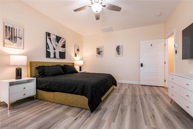 1642 Dire Wolf Avenue, North Las Vegas, NV 89084