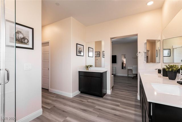 1642 Dire Wolf Avenue, North Las Vegas, NV 89084