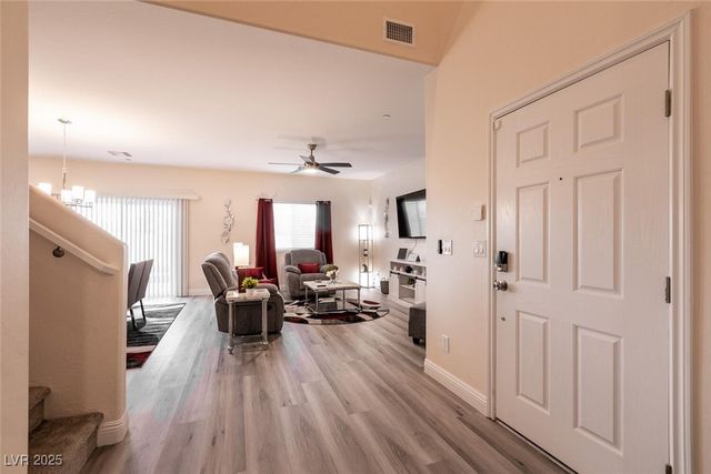 1642 Dire Wolf Avenue, North Las Vegas, NV 89084