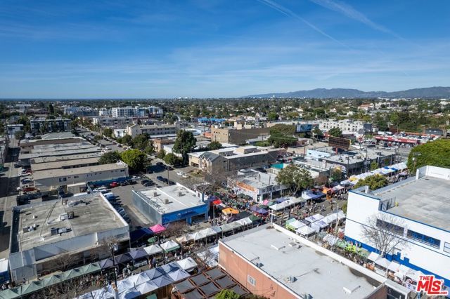 12231 Pacific Avenue, Los Angeles, CA 90066