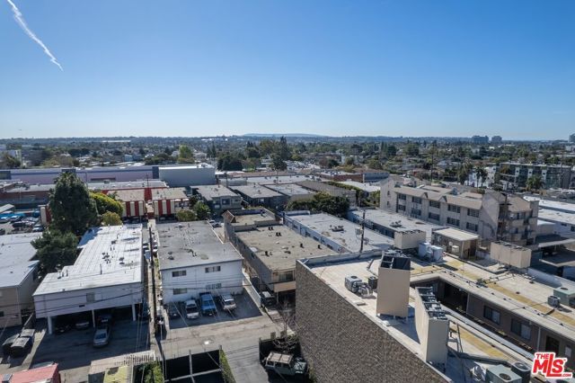12231 Pacific Avenue, Los Angeles, CA 90066