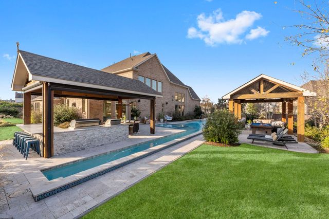 2203 Flameleaf Court, Conroe, TX 77384