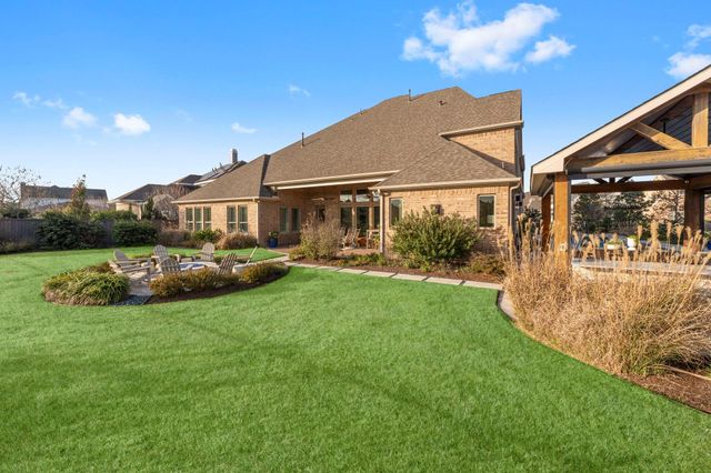 2203 Flameleaf Court, Conroe, TX 77384