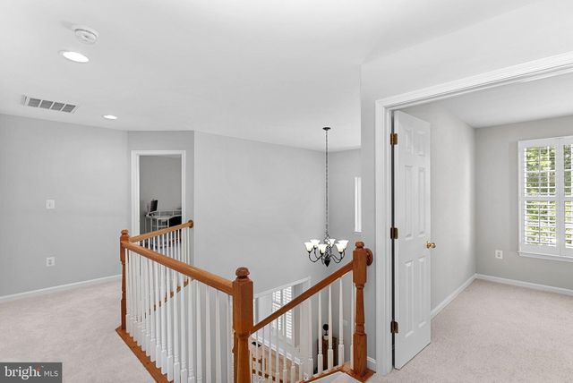 17512 TEDLER CIR, Round Hill, VA 20141