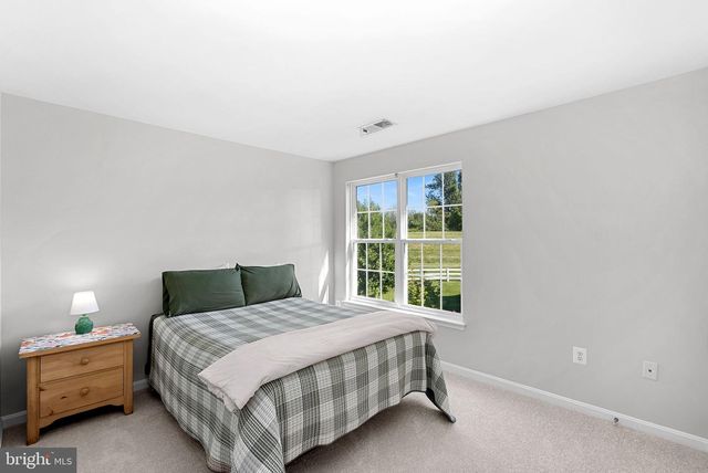17512 TEDLER CIR, Round Hill, VA 20141