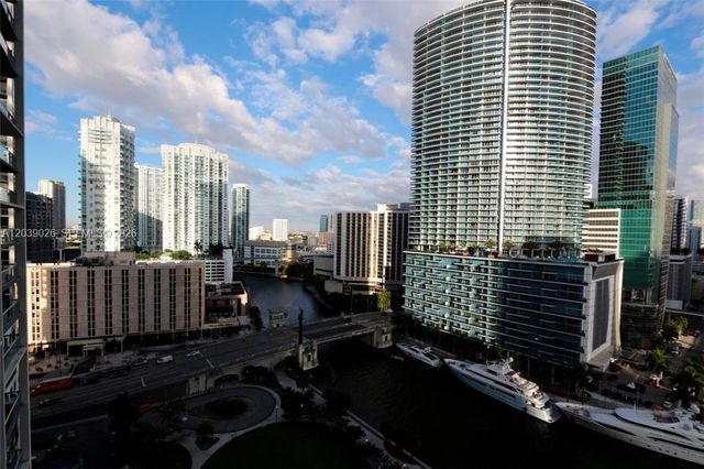 465 Brickell Ave 4706, Miami, FL 33131