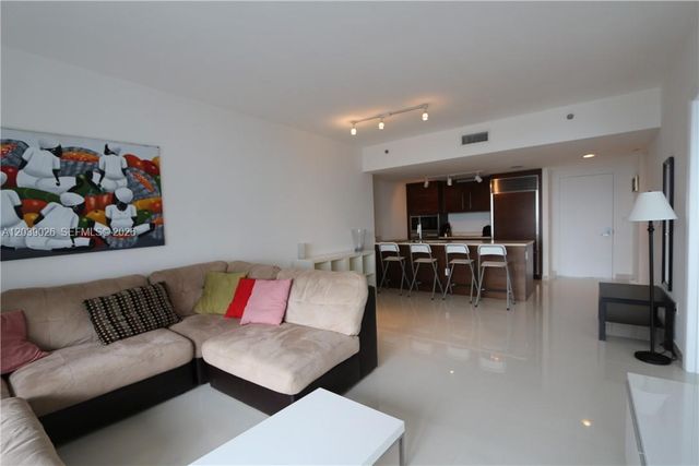 465 Brickell Ave 4706, Miami, FL 33131