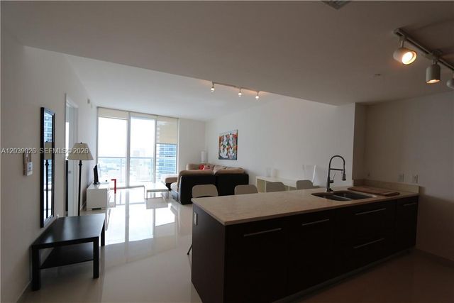 465 Brickell Ave 4706, Miami, FL 33131