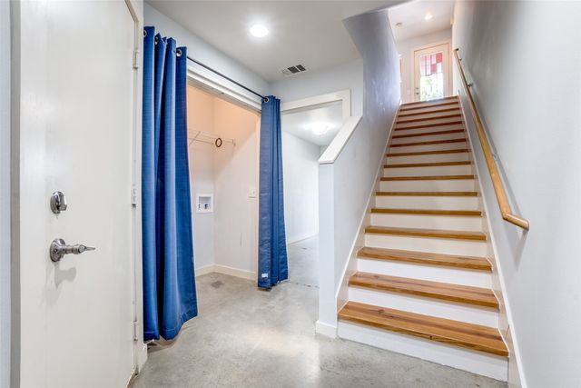 4213 Dickason Avenue 27, Dallas, TX 75219